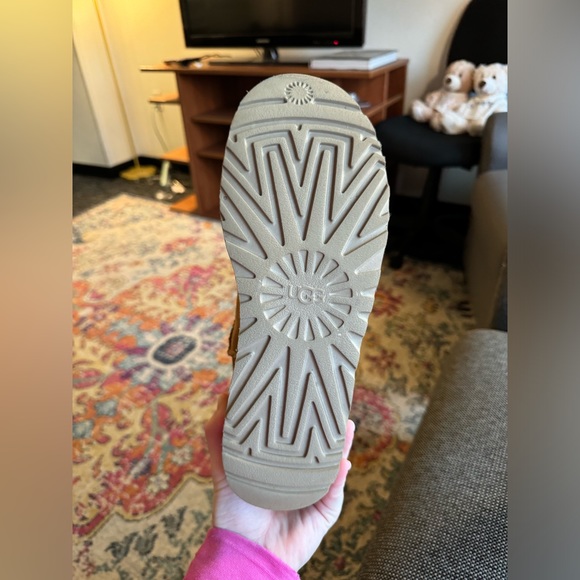 Platform mini Uggs NWT - Picture 5 of 11